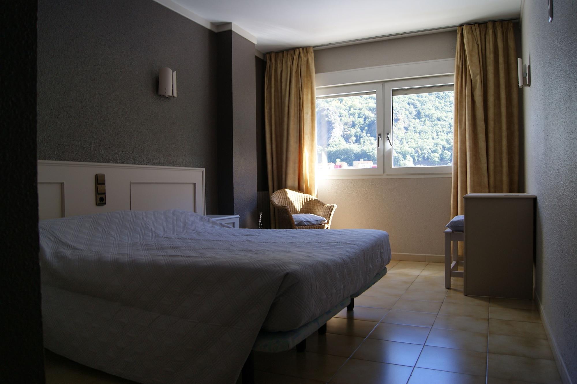Hotel Font Del Marge Andorra la Vella Dış mekan fotoğraf